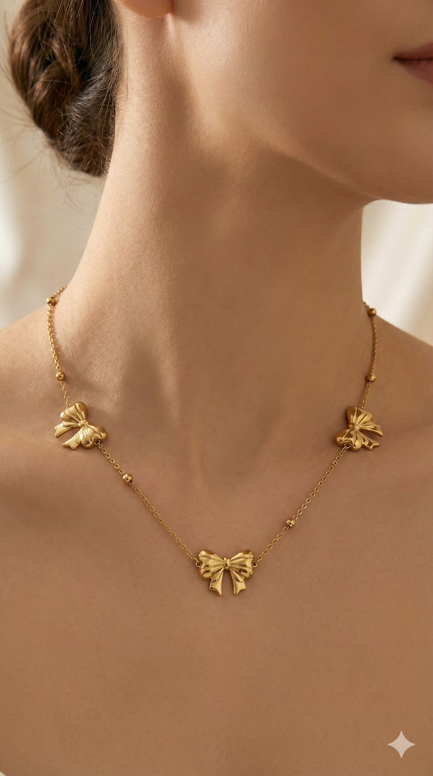 The Golden Knot