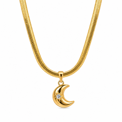 🌙 Golden Crescent Moon Pendant Necklace