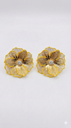 The Gilded Wire Bloom