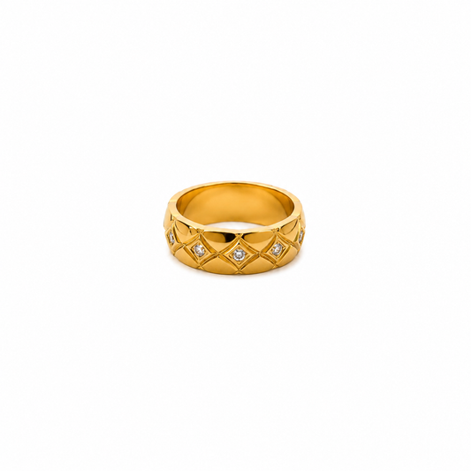 Golden Diamond Lattice Full-Band Ring