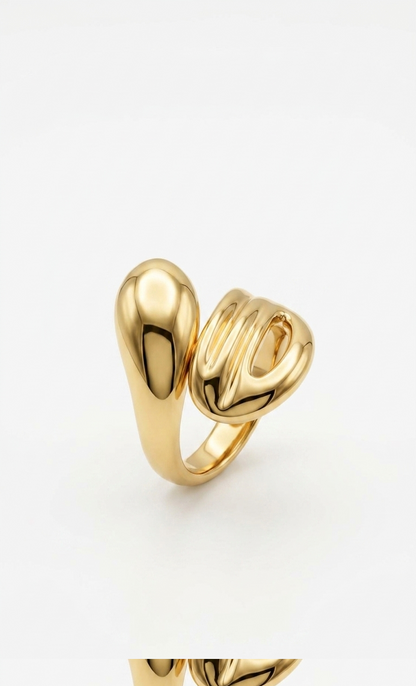 Golden Aura Sculpted Ring